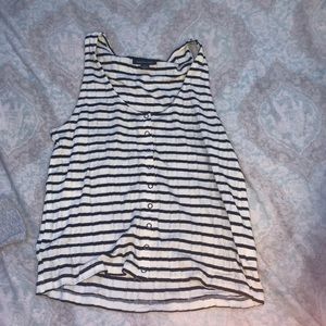 american eagle buttoned top